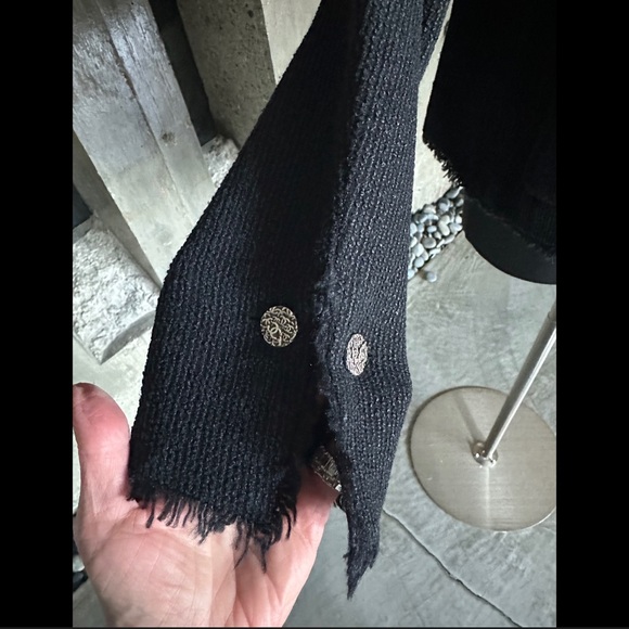 Vintage Chanel Midnight Blue Wool 2004 Frayed Tweed Jacket - Picture 5 of 11